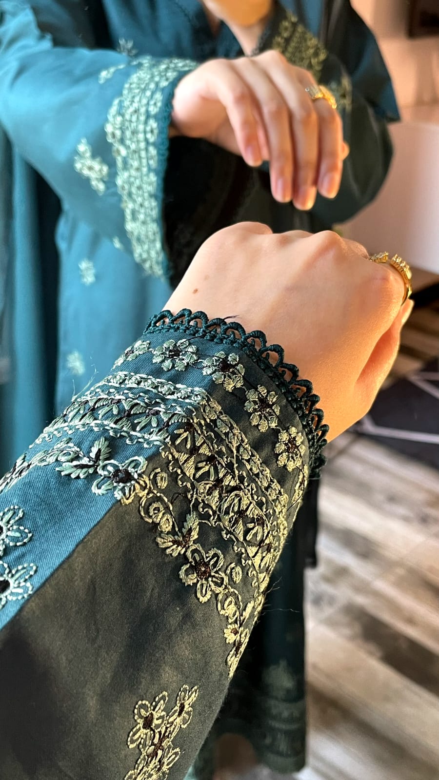 PEACOCK GREEN