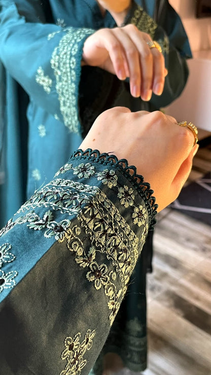 PEACOCK GREEN